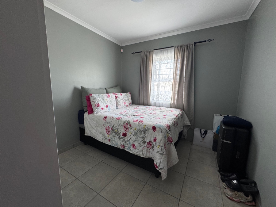 2 Bedroom Property for Sale in Gaylee Western Cape